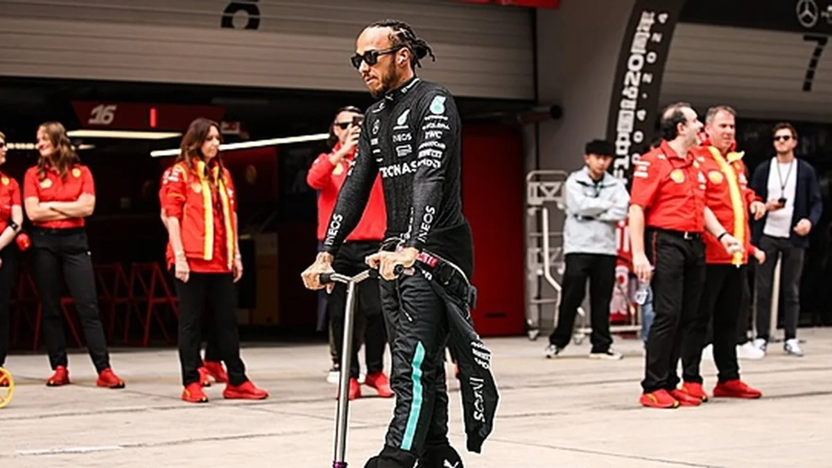 Hamilton emotioneel na China: 'Eindelijk weer eens dat gevoel'