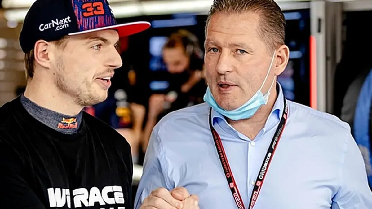 Jos Verstappen reageert op transfergerucht: 'Moeten ook verder kijken'