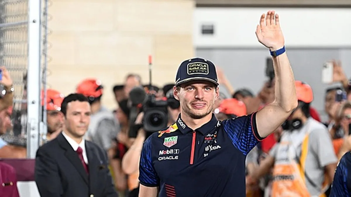 Koning van de Kwali: Verstappen tovert, Pérez zakt door het ijs