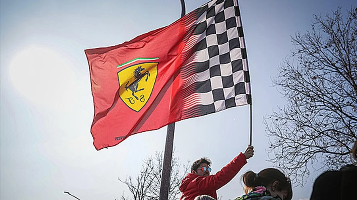 Koning van de Race: Koning Leclerc, Verstappen loopt weg