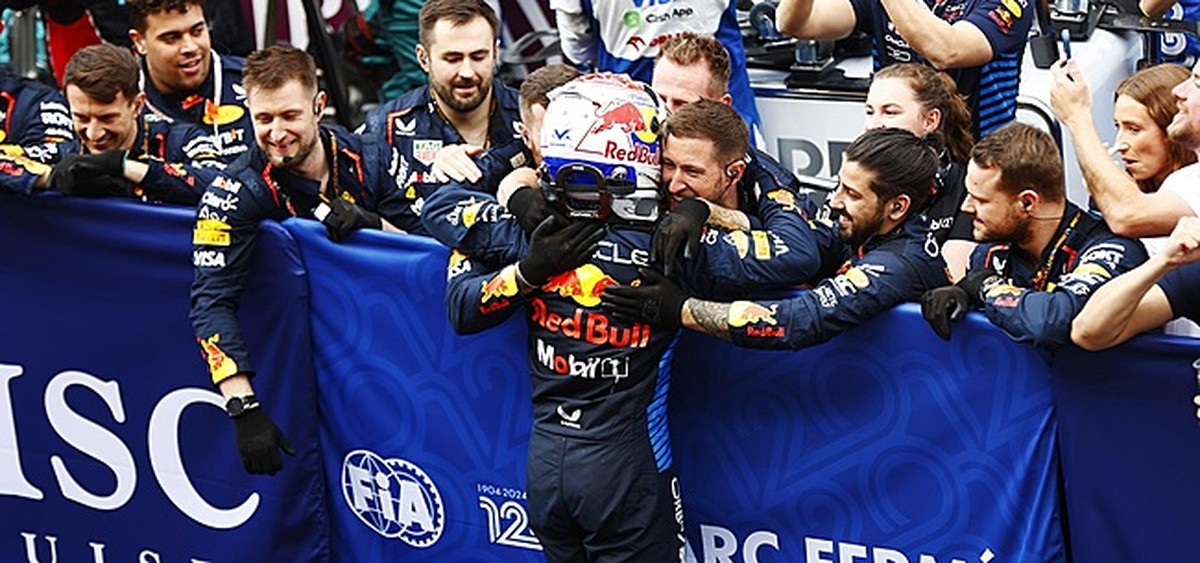 Krijgt Verstappen nieuwe teamgenoot? ‘Wat zijn ze gierig daar!’