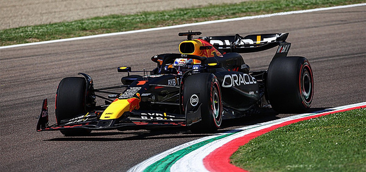 Max Verstappen ontploft tijdens VT1: 'Die f****** voorkant'