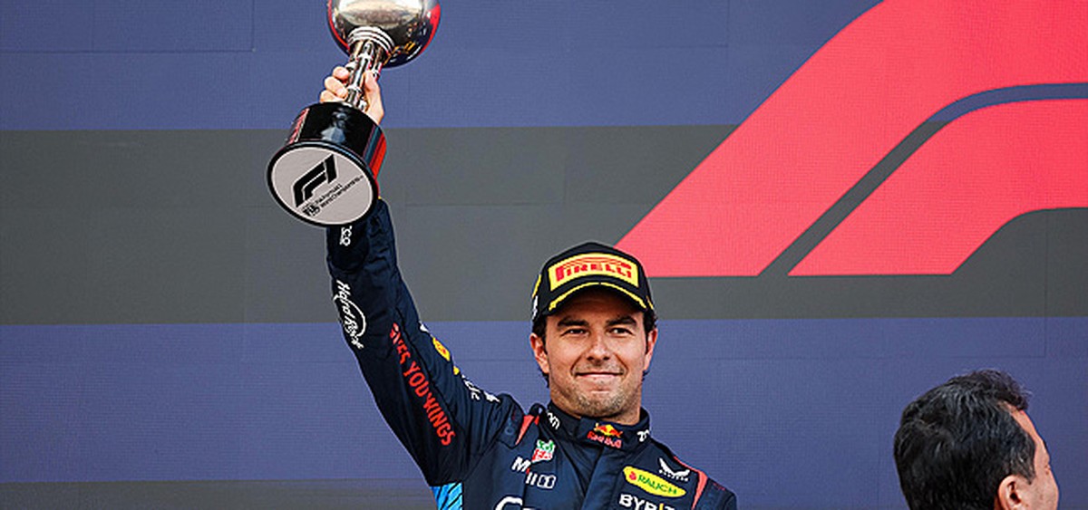 Pérez daagt Verstappen uit: 'Het maximale aantal punten'
