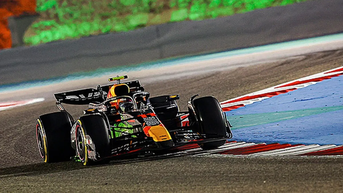 PITSTOP. Bizarre prestatie Red Bull, Pérez over P3 in China