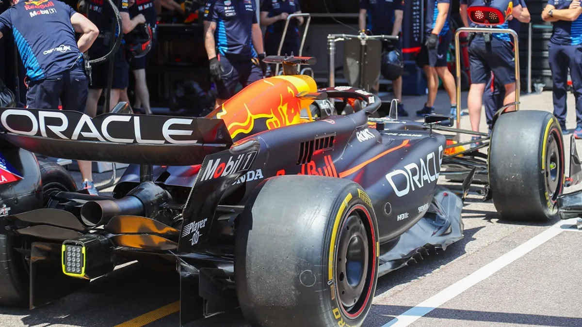 Red Bull in vieze papieren? 'Dat kunnen ze vergeten'