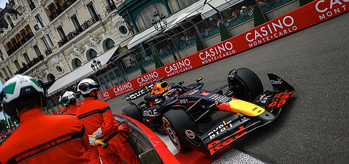 Ricciardo: 'Niemand wil zo vaak de muur raken, Verstappen wel'