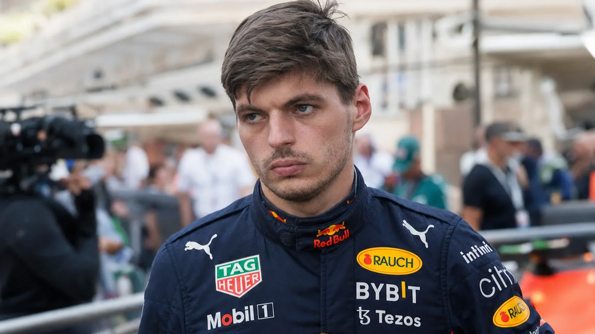 Verstappen strandt al in ronde één: 'Motor viel gewoon dood'