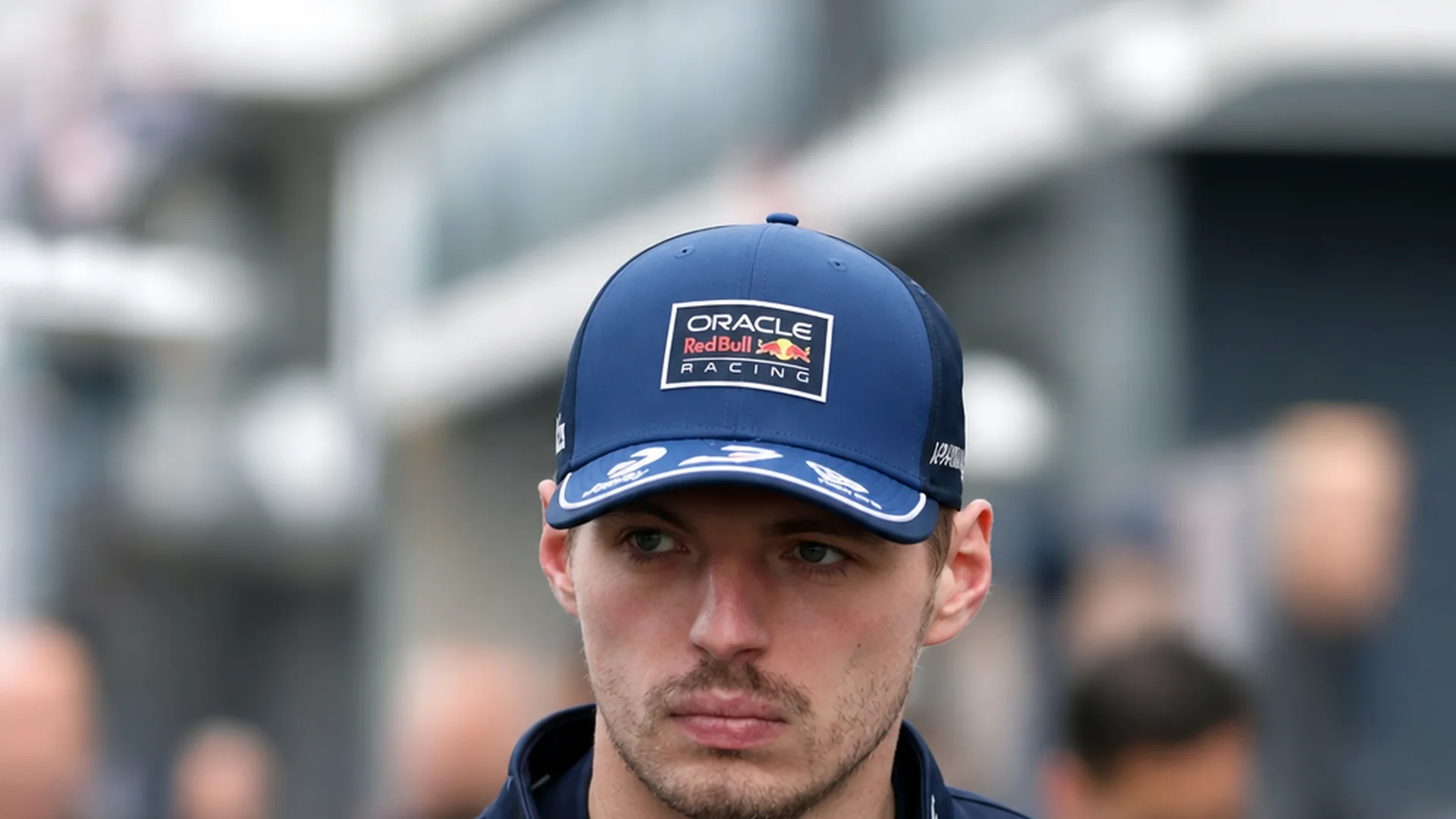 Verstappen vreest Monaco al voor de start: 'Ik bestel maar vast een nieuwe rug'