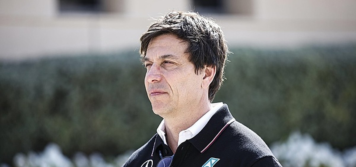 Wolff deelt verhaal over Hamilton: ‘Totaal niet zoals Lewis normaal is’