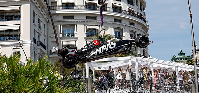Weerzinwekkende beelden crash Monaco - Fotografen rennen voor hun leven